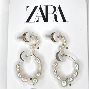 ZARA 2 pack hoop pearls earrings